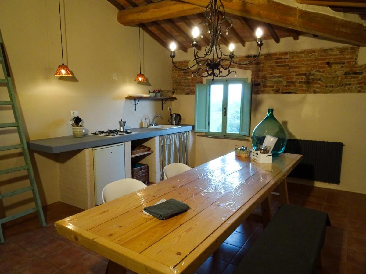 Agriturismo Anna-Rosa Legoli Eksteriør bilde