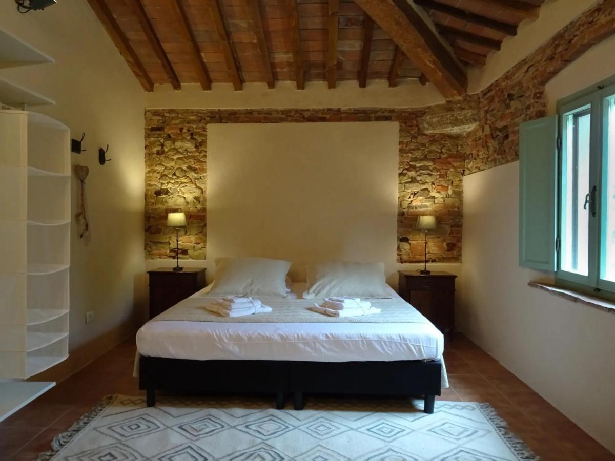 Agriturismo Anna-Rosa Legoli Eksteriør bilde
